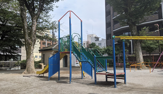 公園　富ヶ谷公園（公園）まで950m