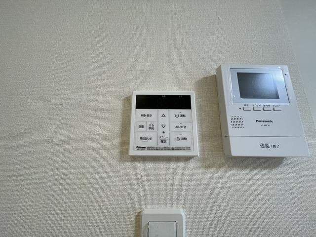 その他設備　給湯パネルです。