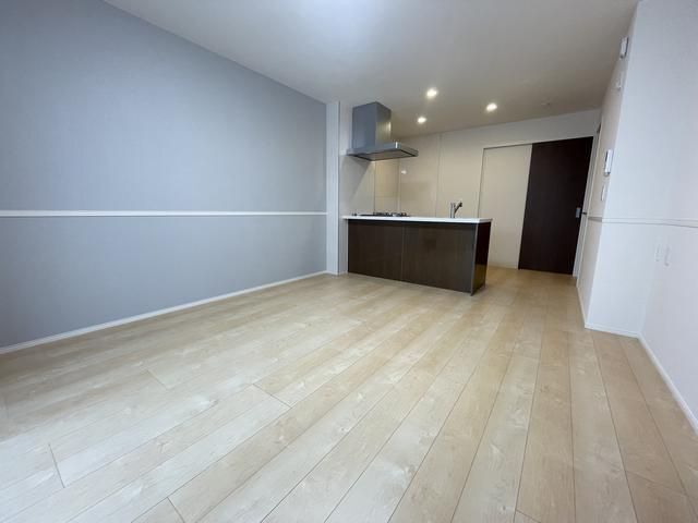居室・リビング　１２．２帖のお部屋です。