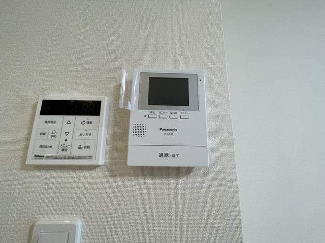 セキュリティ　モニター付きインターホンです。