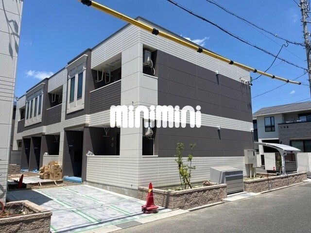 建物外観　南向きです。