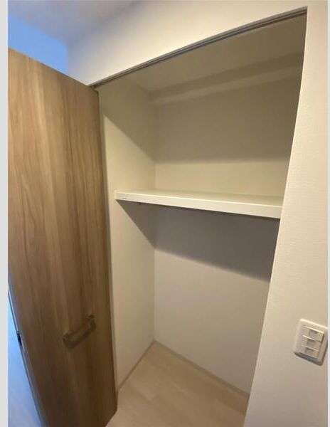 収納　同物件別部屋写真