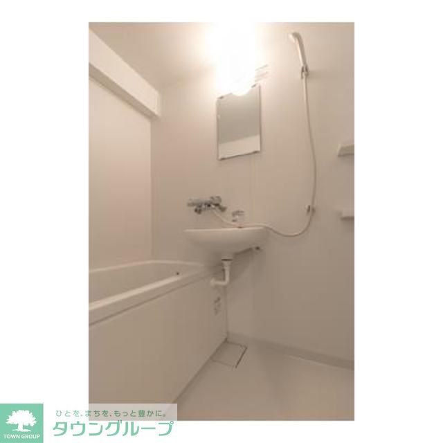 バス・シャワールーム　※写真は同タイプ住戸です。