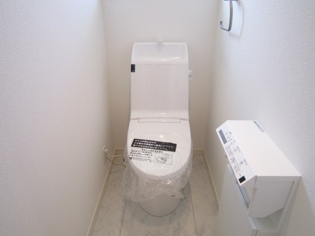 トイレ　参考画像