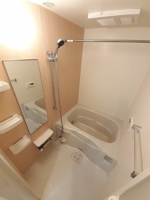 バス・シャワールーム　☆ゆったりくつろげるお風呂☆