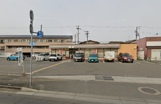 コンビニ　セブンイレブン 加古川野口町店（コンビニ）まで611m