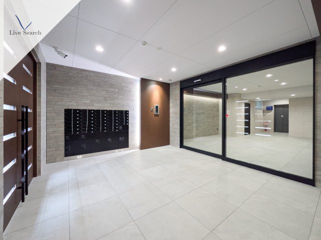 ロビー　Alivis新町　エントランス