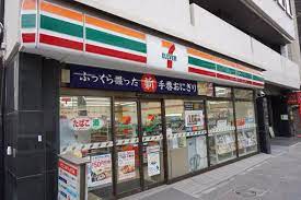 コンビニ　セブンイレブン 三軒茶屋駅東店（コンビニ）まで418m