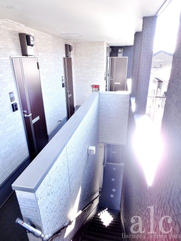 東京メトロ丸ノ内線 南阿佐ケ谷駅 徒歩10分 2階建 築5年の外観写真