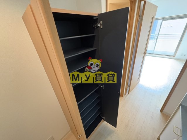 収納　レジデンス金山スクエア