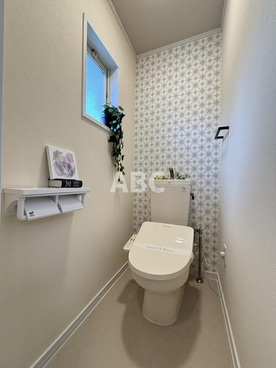 ラフィーネ住吉のトイレ写真