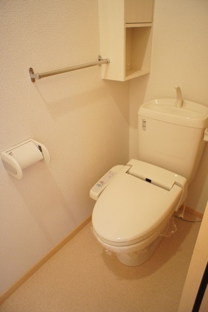 トイレ　図面と現状に相違がある場合には現状を優先