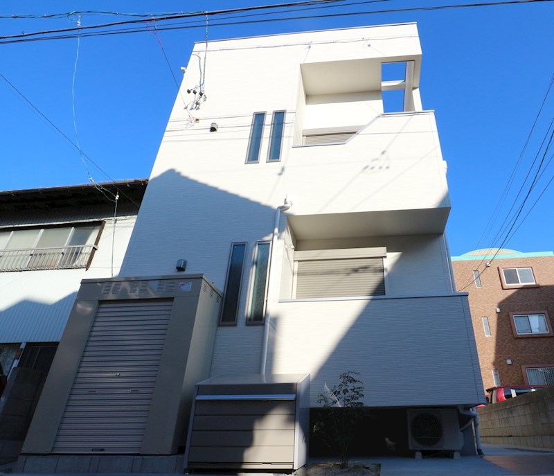 GRANDTIC平安通の外観写真