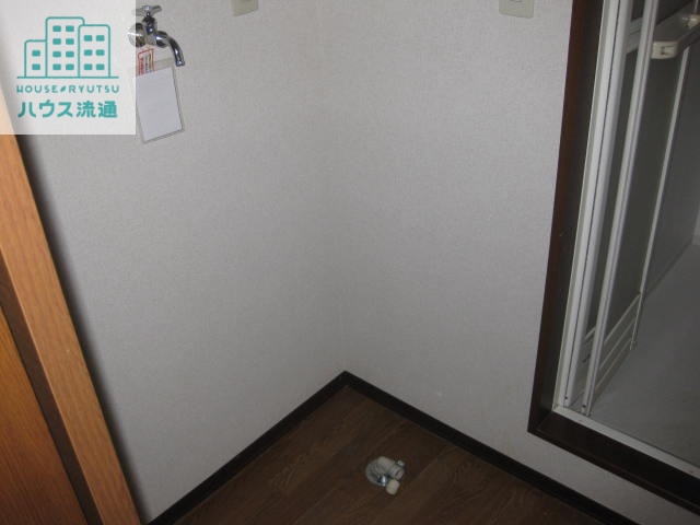 長崎電軌蛍茶屋支線 蛍茶屋駅 バス乗車時間：18分 最寄りバス停で下車 徒歩4分 2階建 築28年の内装写真