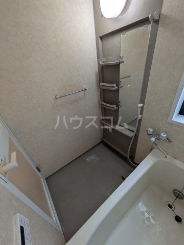 ヴィラージュK大倉山NO.1の内装写真