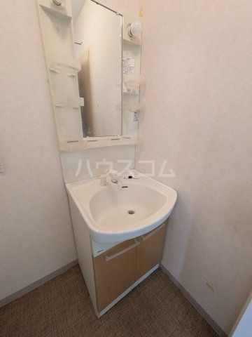 ヴィラージュK大倉山NO.1の内装写真