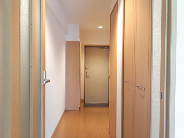 ラフレシール城南の玄関写真