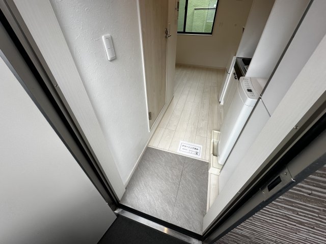 玄関　収納もある玄関です