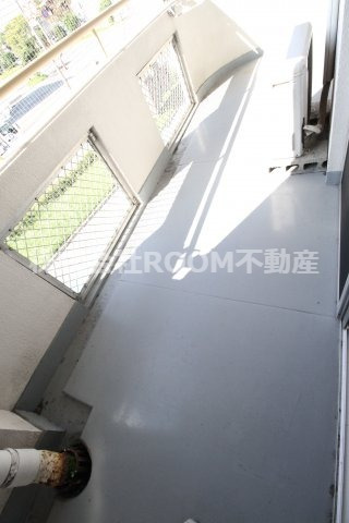 バルコニー　広々としたバルコニーです