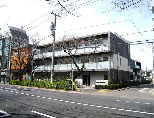 西武新宿線 新井薬師前駅 徒歩7分 築15年