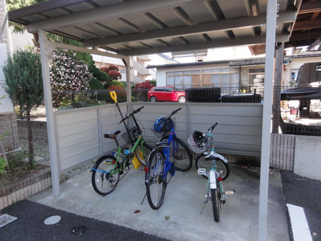 飲食店　マクドナルド山形やよい町店（飲食店）まで243m