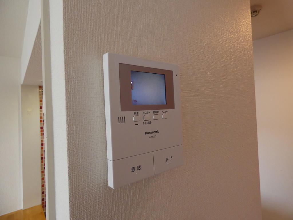 その他設備　来客時や不在時に便利なモニタ付きインターホン