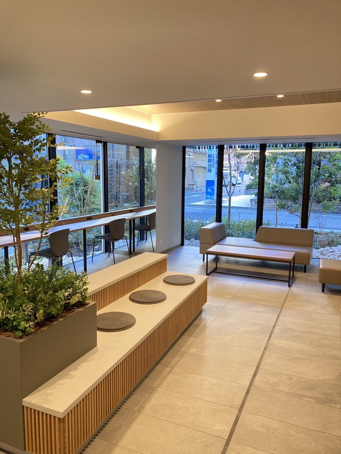 都営浅草線 浅草橋駅 徒歩4分 10階建 築4年の外観写真