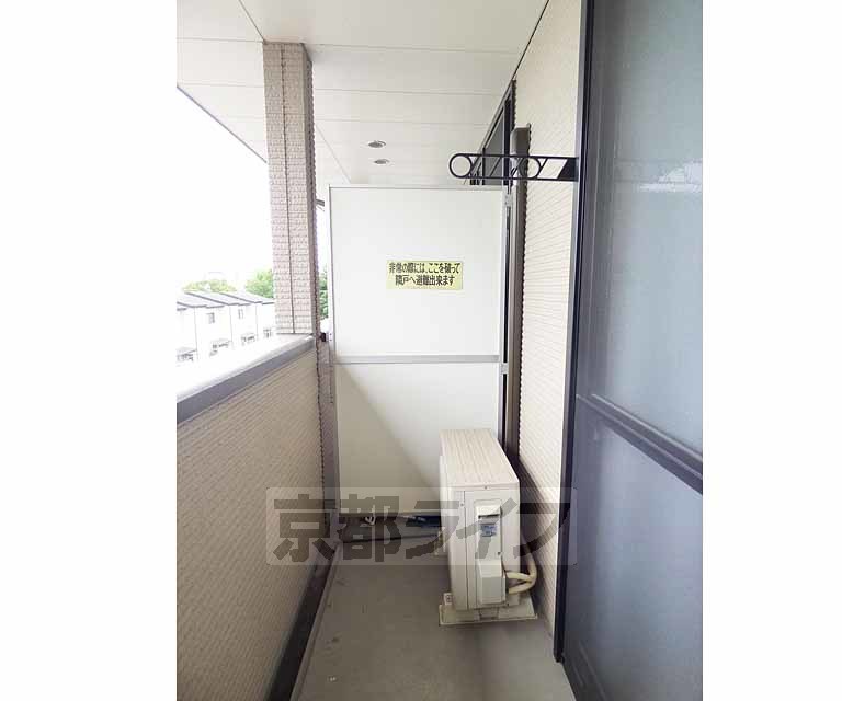 バルコニー　広くて便利なバルコニです