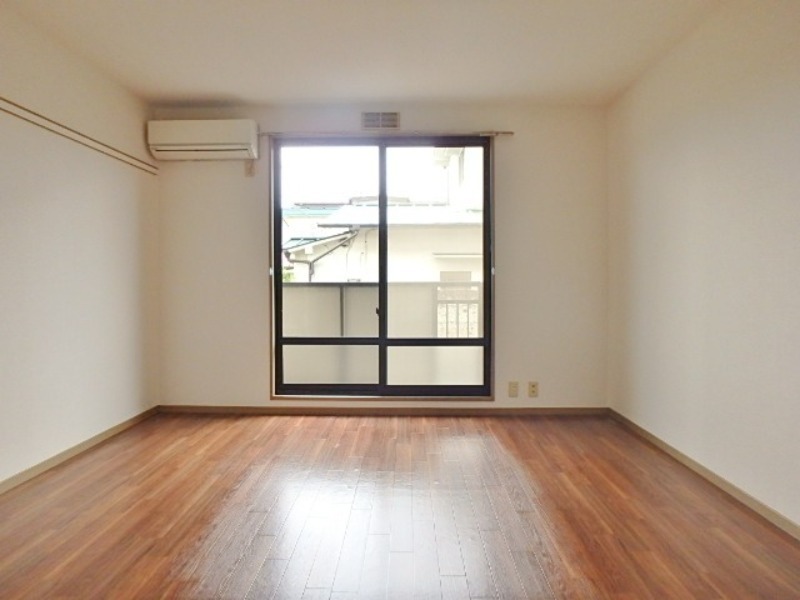 居室・リビング　図面と現状に相違がある場合には現状を優先