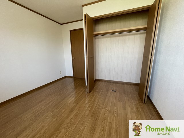 セキュリティ　大きな収納で荷物もすっきり片付きます。