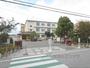 小学校　南郷里小学校（小学校）まで800m
