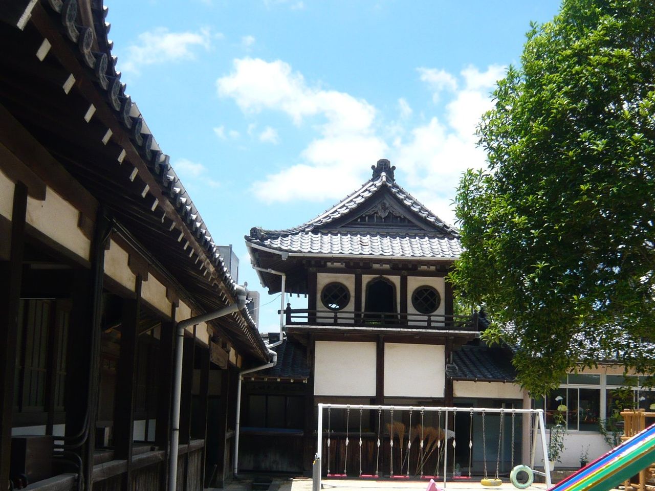 【長崎市万屋町のマンションの幼稚園・保育園】