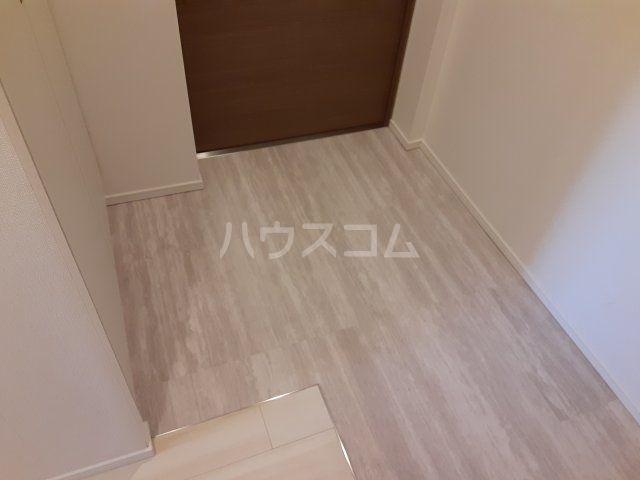 【RESIDENCE KOENJIの玄関】