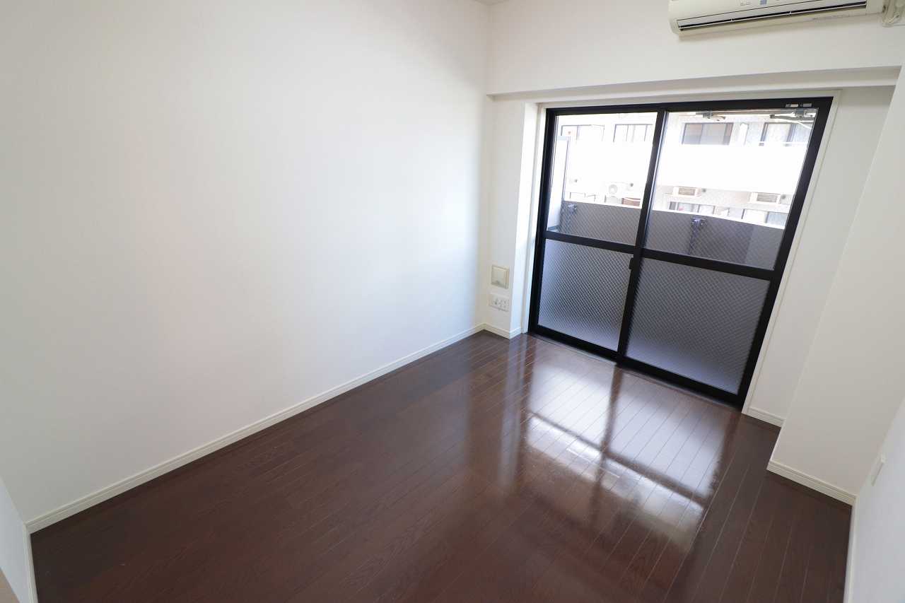 居室・リビング　※同物件、別部屋になります。