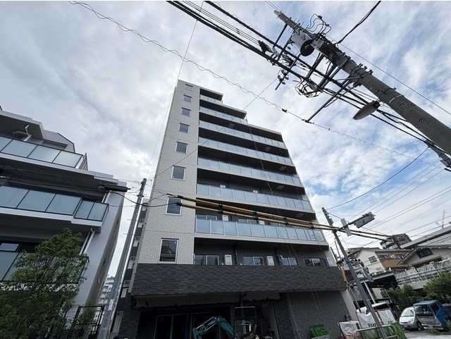 荒川区町屋のマンションの建物外観