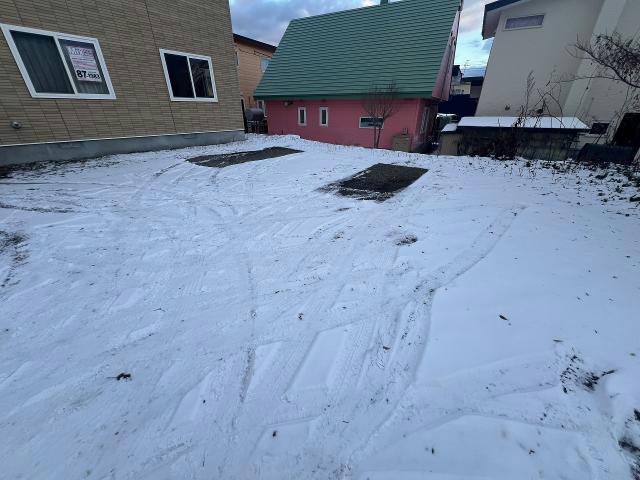 駐車場　駐車場