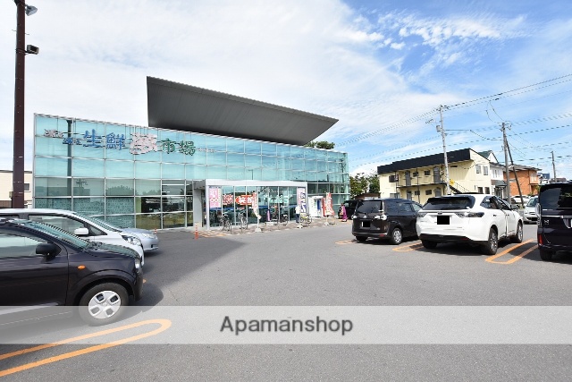 スーパー　（有）魚長／生鮮夢市場ドムス本通店（スーパー）まで301m