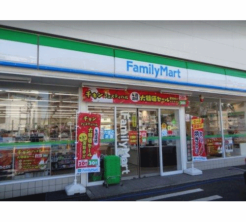 コンビニ　ファミリーマート大田千鳥店（コンビニ）まで142m