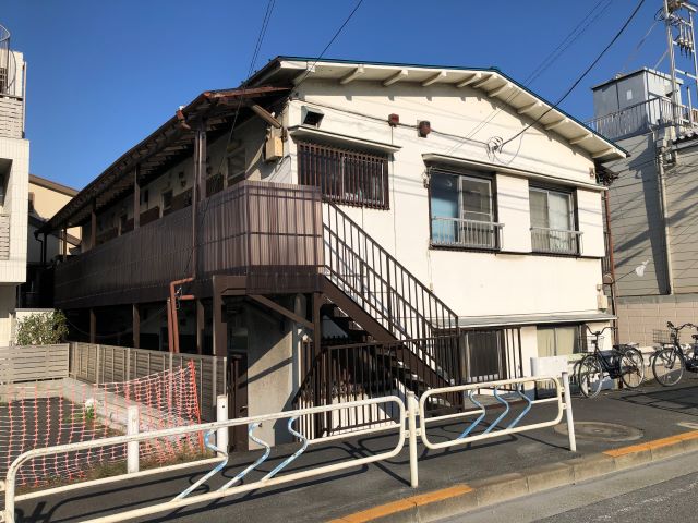 江戸川区平井のアパートの建物外観