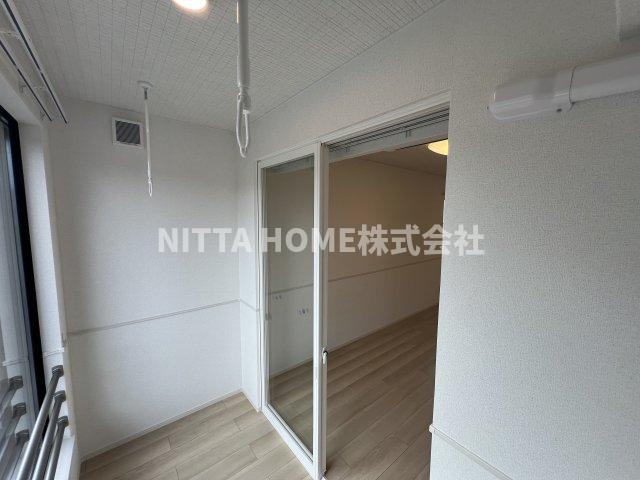 バルコニー　２．１帖のサンルーム(*^-^*)