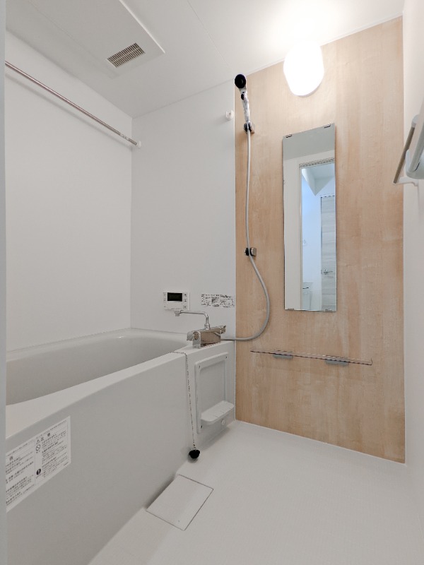 バス・シャワールーム　図面と現状に相違がある場合には現状を優先