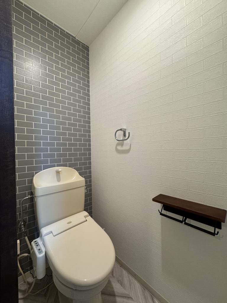 トイレ　他の部屋の写真を参考にしています。