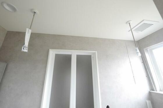 その他　室内物干しスペース