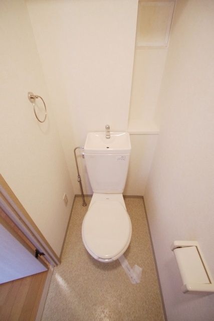 トイレ　★お部屋探しはタウンハウジング稲田堤店まで★