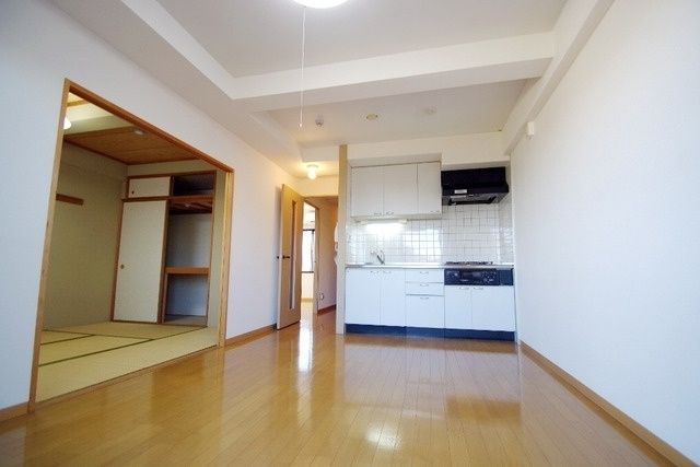 居室・リビング　★お部屋探しはタウンハウジング稲田堤店まで★