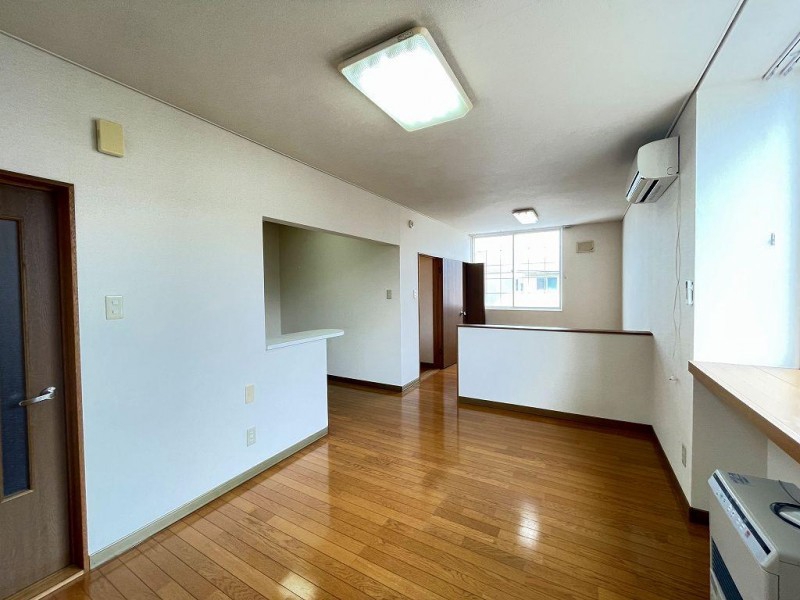 居室・リビング　リビング１