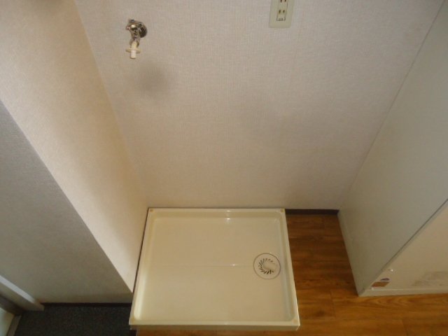 その他　洗濯機置場（室内）