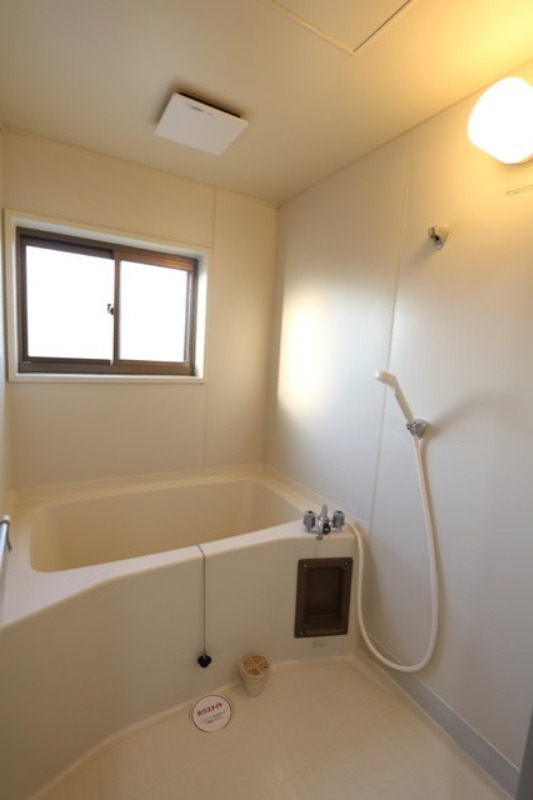 バス・シャワールーム　図面と現状に相違がある場合には現状を優先