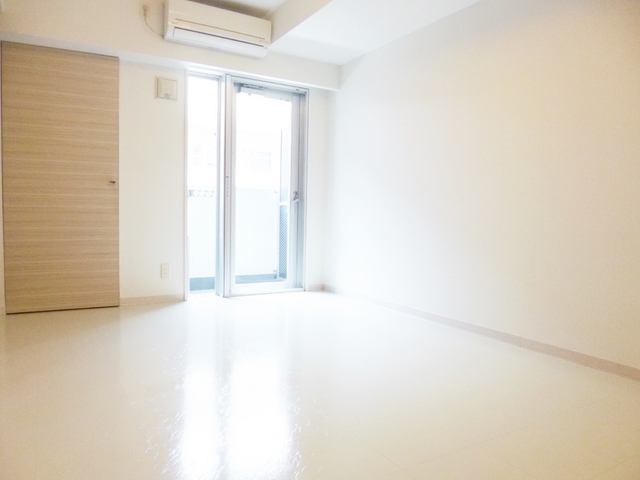 居室・リビング　日当たり良好のお部屋です☆