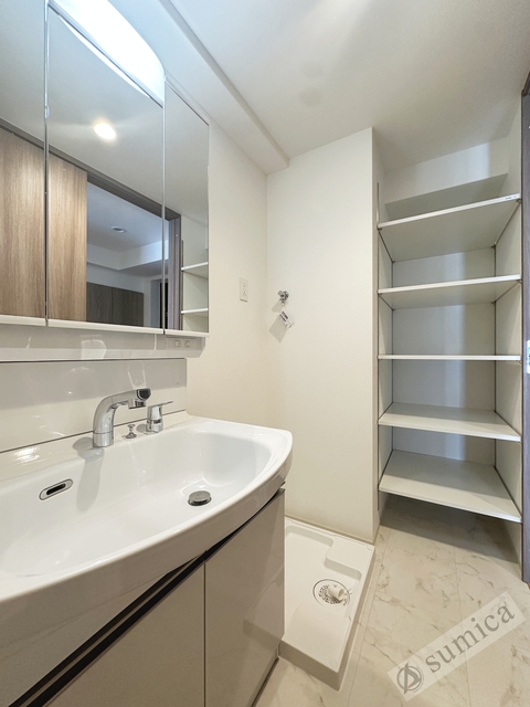 洗面設備　シャンプードレッサー・朝シャンはこちらで♪♪